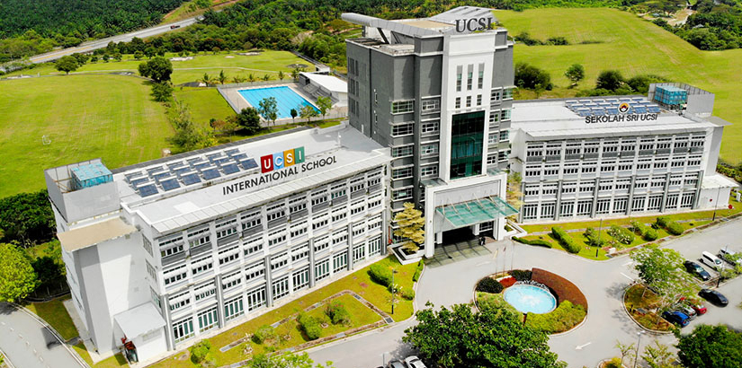 Sekolah Sri UCSI Springhill Campus is recognised as a global leader in successfully integrating technology into teaching and learning for the session 2021 – 2022.
